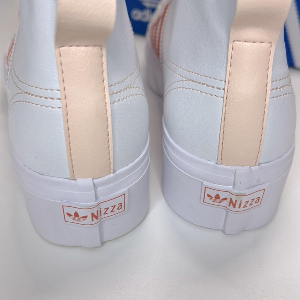 NWT Adidas Nizza Women's Platform Mid Vegan Tennis Shoes Sneakers Women’s 7 - Picture 4 of 9
